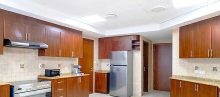 LUX The Al Seef Marina 4 bed Suite