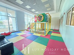 LUX The Al Seef Marina 4 bed Suite