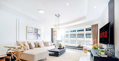 LUX The Al Seef Marina 4 bed Suite