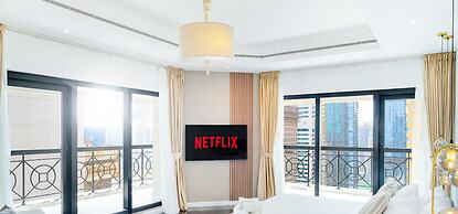 LUX The Al Seef Marina 4 bed Suite