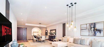 LUX The Al Seef Marina 4 bed Suite