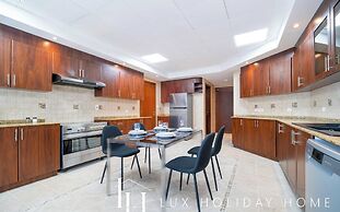 LUX The Al Seef Marina 4 bed Suite