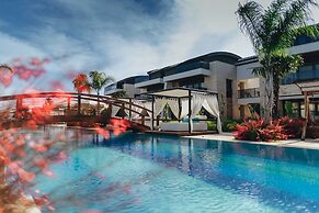 Luxury Garden Suites
