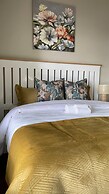 The Comfy Private Place - 2296