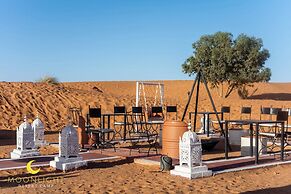 Moonlight Desert Camp
