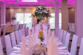 Green Garden Hotel