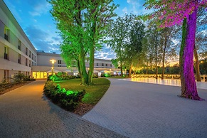 Green Garden Hotel