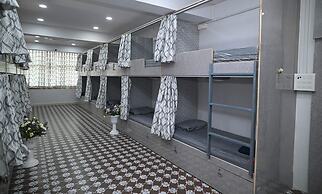 Skyline backpackers-Premium Co-living