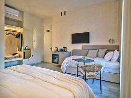 Anchorage Paros