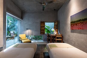 BÁSICO PIXOY HOTEL