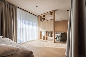 Alma Alpina Lodge