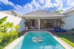 Villa Louna by Pertama Stay