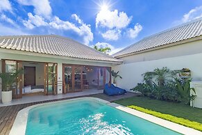 Villa Louna by Pertama Stay