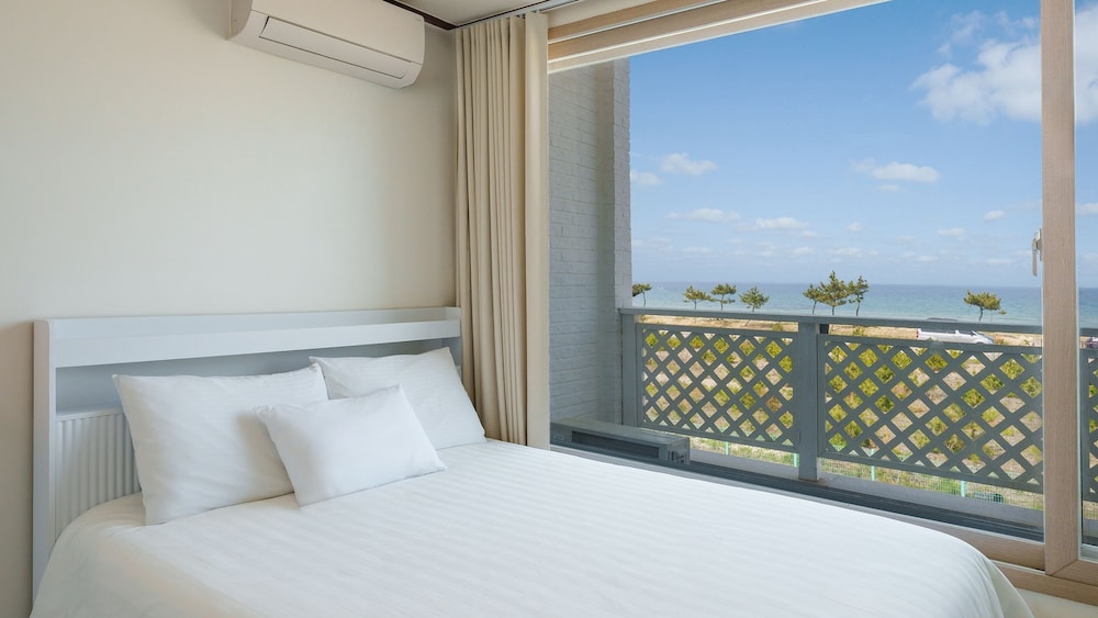 Yangyang Sunrise Sea Pension