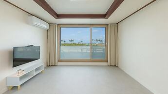 Yangyang Sunrise Sea Pension
