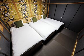 R-Guest Residence Tsurumibashi