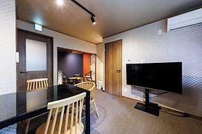 R-Guest Residence Tsurumibashi