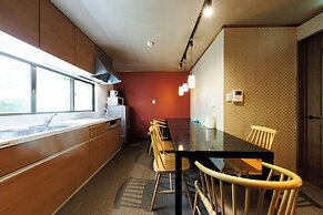 R-Guest Residence Tsurumibashi