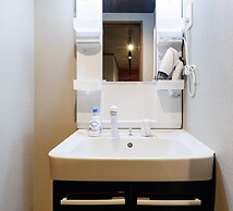 R-Guest Residence Tsurumibashi