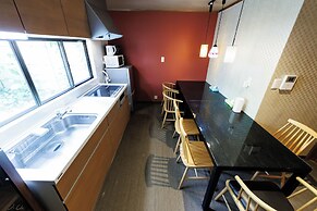 R-Guest Residence Tsurumibashi