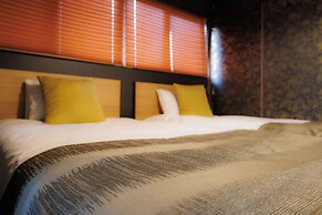 R-Guest Residence Tsurumibashi
