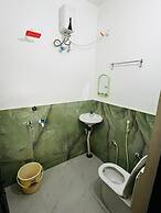 Hotel Rathore Paying Guest House Ayodhya