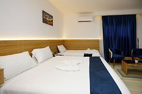 Kanz Boutique Hotel