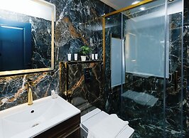 Kanz Boutique Hotel