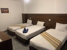 Kanz Boutique Hotel