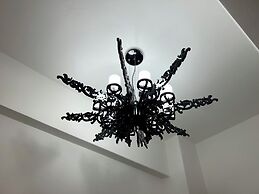 Mooon House