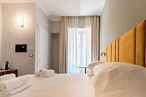 Velia Relais