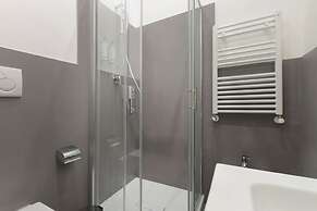 Velia Relais