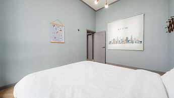 Jigeum Yeosu Ocean View Pension