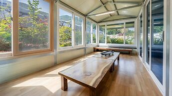 Jigeum Yeosu Ocean View Pension