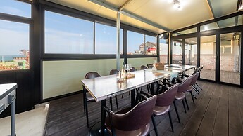 Jigeum Yeosu Ocean View Pension
