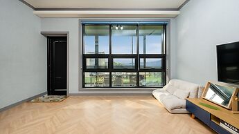 Jigeum Yeosu Ocean View Pension