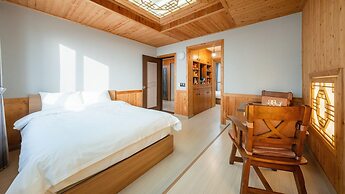 Jigeum Yeosu Ocean View Pension