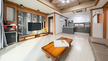 Jigeum Yeosu Ocean View Pension