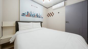 Jigeum Yeosu Ocean View Pension