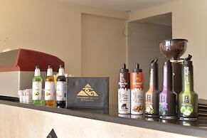 Neom Pyramids Valley Boutique hotel
