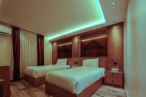 Neom Pyramids Valley Boutique hotel