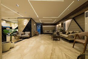 Neom Pyramids Valley Boutique hotel