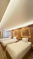 Neom Pyramids Valley Boutique hotel