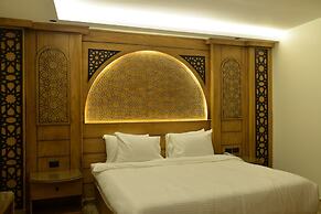 Neom Pyramids Valley Boutique hotel