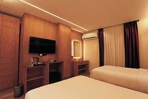 Neom Pyramids Valley Boutique hotel