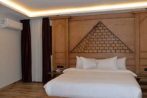 Neom Pyramids Valley Boutique hotel