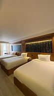 Neom Pyramids Valley Boutique hotel