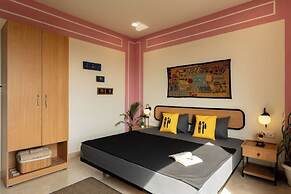 The Hosteller Jaipur, MI Road