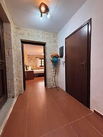 Electra Stone Suite