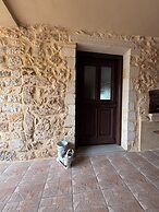 Electra Stone Suite